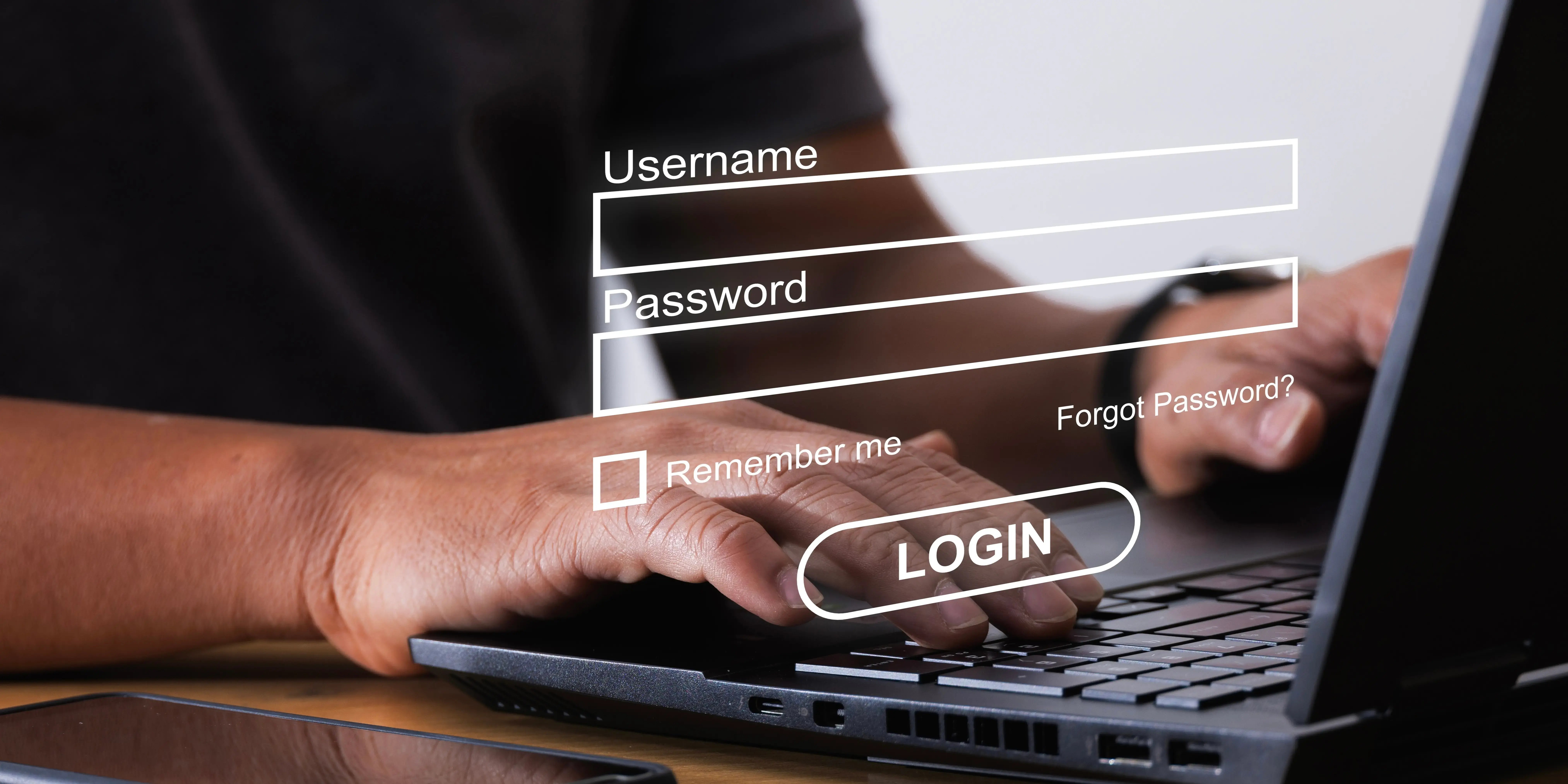 Hombre entrando al portal para consultar cuánto tiene en la subcuenta de vivienda 1197