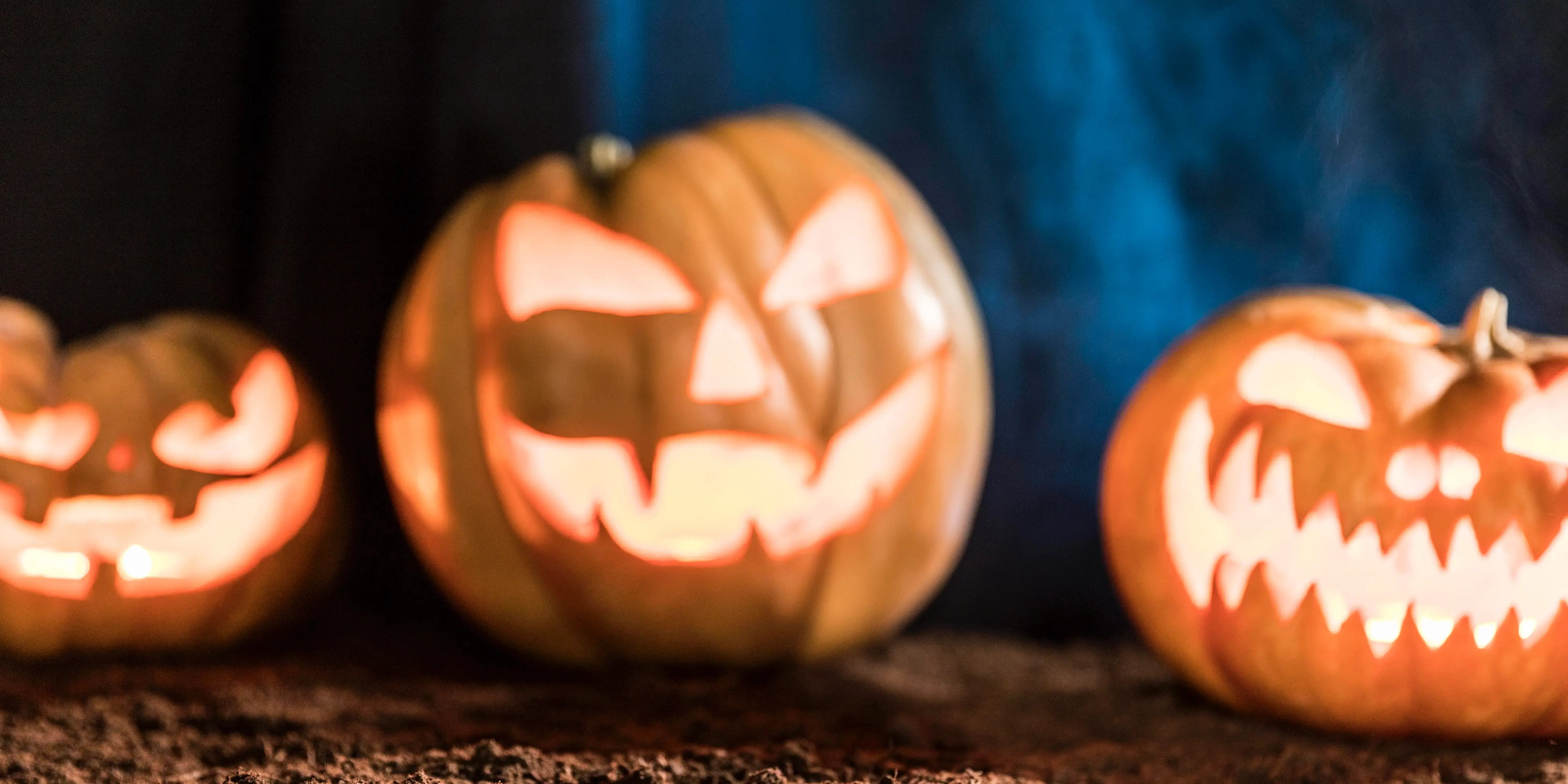 Calabazas con luz. Día de muertos o halloween